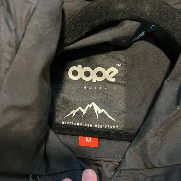 DOPE Women's hiker light jacket - Picture 4 of 4